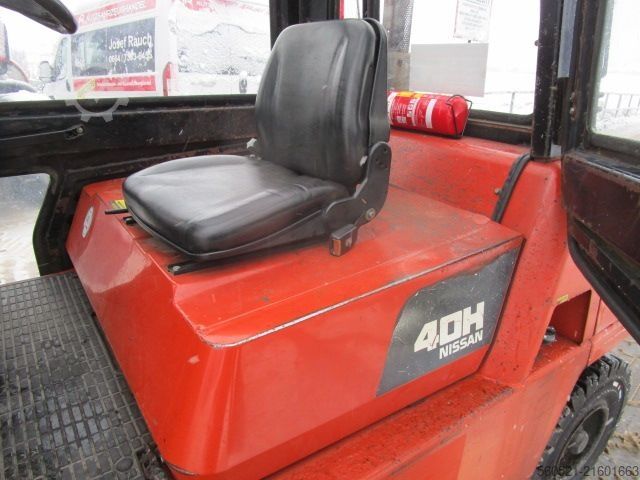 Dizelski viličarji Nissan 4 Ton.-Triplex-FH 4,5m + Seitenschieber