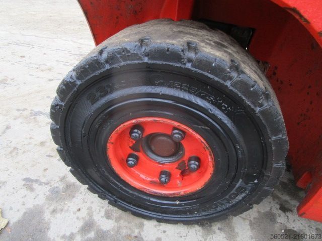 Dizelski viličarji Linde H25D-02 Triplex-Freihub 4,7m + Seitenschieber