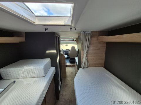 Полуинтегриран кампери Dethleffs Globebus Camp T 4 AUTOMATIK