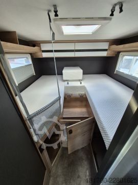 Полуинтегриран кампери Dethleffs Globebus Camp T 4 AUTOMATIK