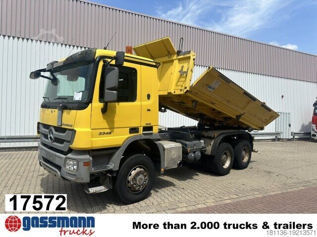 Truk jungkit Mercedes-Benz Actros 3348 AK 6x6, Bordmatik links