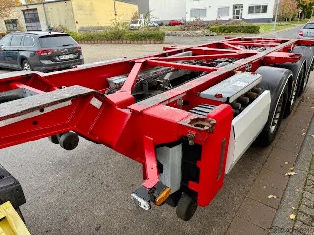 BDF system Van Hool Container Chassis  20´2x 20 `30`40`45 / 3x Achsen