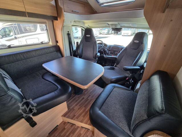 Halvintegreret autocamper LMC Breezer H 737 G *Assistenz-Paket*