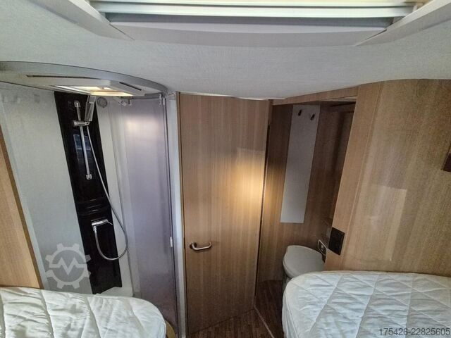 Halvintegreret autocamper LMC Breezer H 737 G *Assistenz-Paket*
