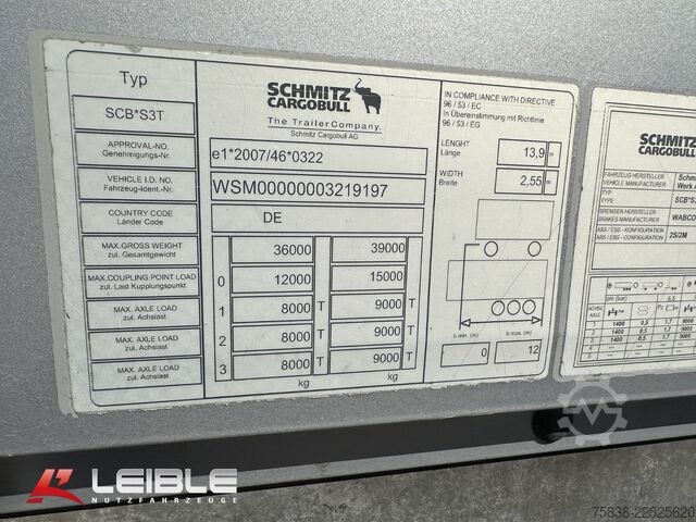 Trailer semi terbuka dengan terpal SCHMITZ CARGOBULL SCS Tautliner mit LBW / Ladebordwand Bär 2t