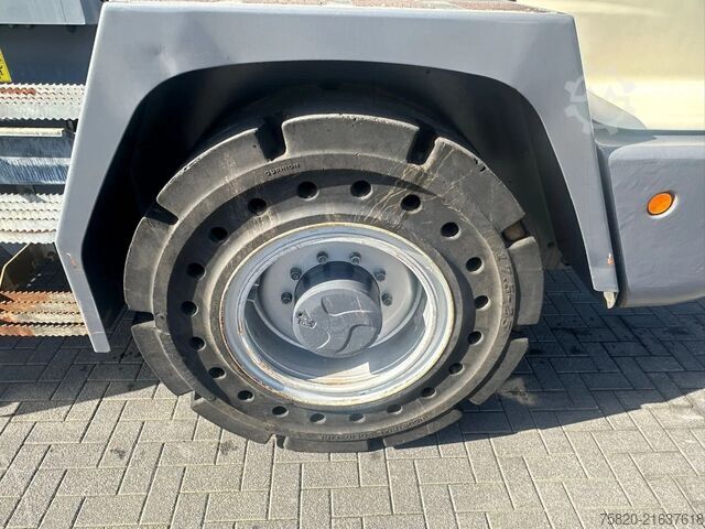 ładowarka Terex TL 160 +HOOGKIEPBAK+HYDRAULISCHE+VEEGBORSTEL