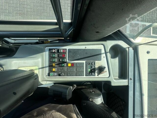 ładowarka Terex TL 160 +HOOGKIEPBAK+HYDRAULISCHE+VEEGBORSTEL