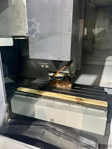 Vertical machining center Mori Seiki SV-500/40