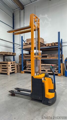  Jungheinrich EJD 220