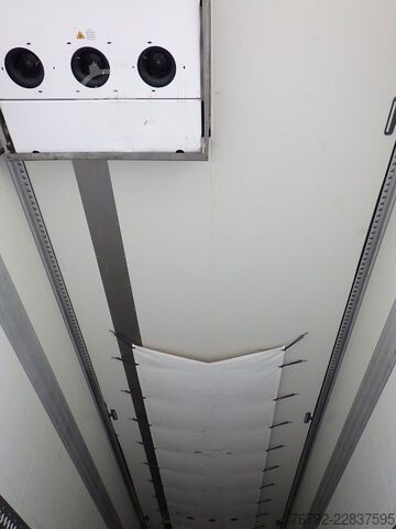 Рефрижераторный полуприцеп KRONE SDR 27 Multitemp/Thermo-King SLXi/Alcoa/2525 Bh
