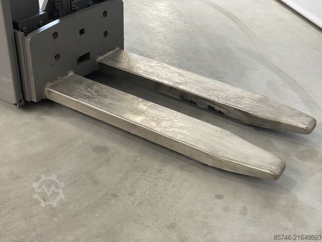 ECE 310 * DEMO !! Atex EX 3G / Zone 2 !! NEUE Batterie !! JUNGHEINRICH ECE 310 * DEMO !! Atex EX 3G / Zone 2 !! NEW battery !!