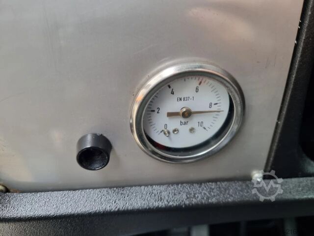 Caja refrigerada Iveco Daily 40C17 B/E 10T Kuhlkoffer Supra 750 +30C/-...