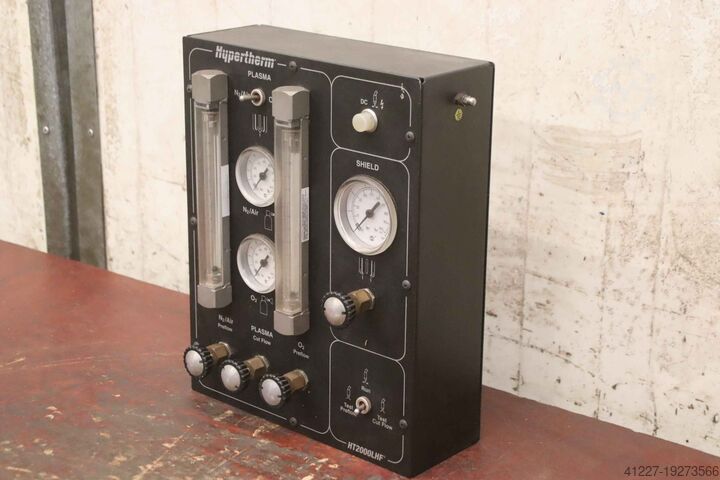 Gas console for plasma cutting machine Hypertherm 073239  HT2000LHF