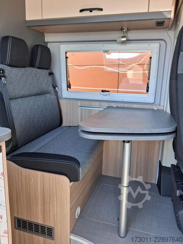 Автодім PÖSSL Summit 640 Citroen 140PS Lithium Solar Premium