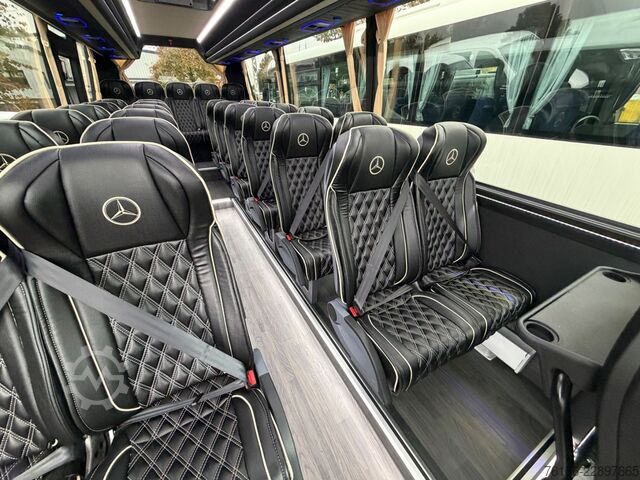 Minibús MERCEDES-BENZ Sprinter 519 CDI 31 Sitzplätze VIP Kofferraum