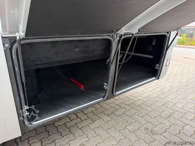 Minibús MERCEDES-BENZ Sprinter 519 CDI 31 Sitzplätze VIP Kofferraum