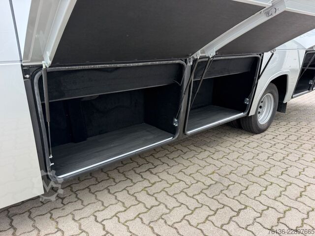 Minibús MERCEDES-BENZ Sprinter 519 CDI 31 Sitzplätze VIP Kofferraum