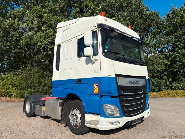 Tractor estándar DAF XF440 / Tacho SMT2/ Bycool / 2x auf Lager