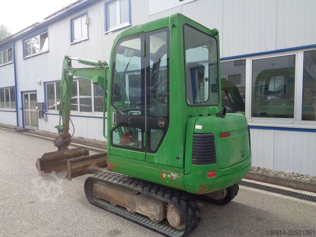 Mini excavator TAKEUCHI TB125