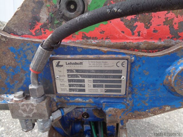 Mini excavator TAKEUCHI TB125