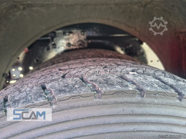 Kamion mbuluar me prelatë Iveco IVECO Eurocargo 120E25 | Centinato E5