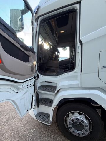 Mikroautobuss DAF XG 480 FT AUT LM SpurH SpurW