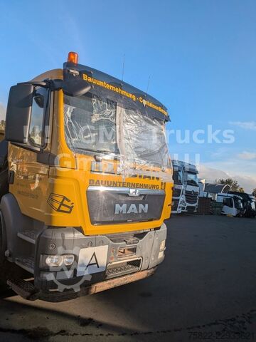 Sklápač MAN TGS 26.440 / 6X4 / Manual / Hiab Kran 288