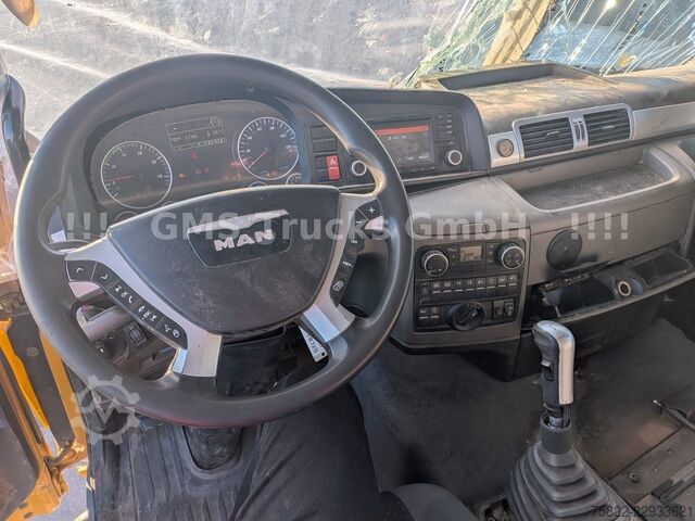 Sklápač MAN TGS 26.440 / 6X4 / Manual / Hiab Kran 288
