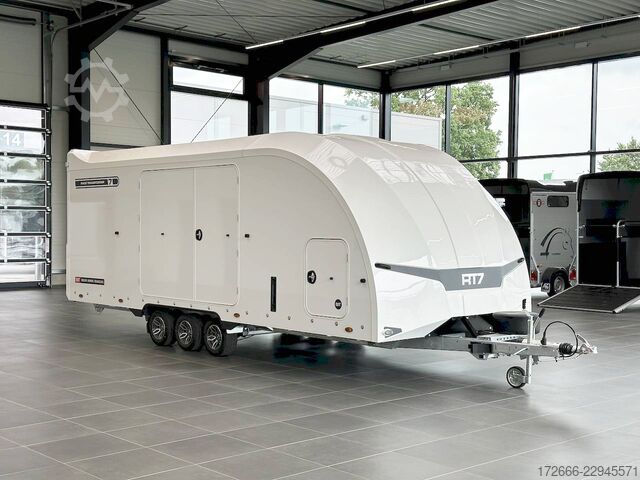 Autotransporter Brian James Trailers RACE TRANSPORTER 7 | 397-6023-35-3-10-W | TRIDEM | ZUSATZRAMPEN 600X235X199CM 3500KG GESCHLOSSENER AUTOTRAILER | WEISS