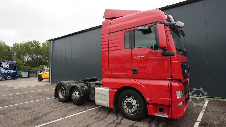 Standard-SZM MAN TGX 24.420 6x2 651.800km