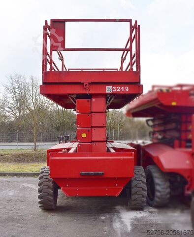 Scissor lift Holland Lift HL190E20