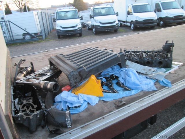 LKW mit Getränkeaufbau DAF LF 180.12 *Getränke-Koffer*107312Km*