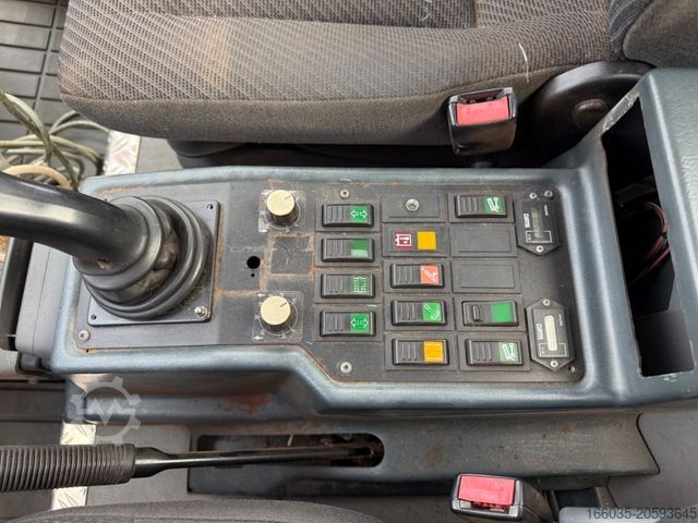 Muut MULTICAR M30Fumo Carrier H KWS/4x4/Klima/Winterdienst