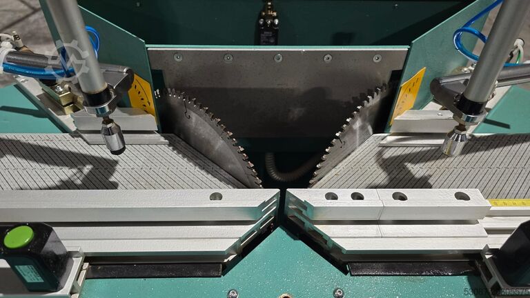 منشار قطع مزدوج الشفرة BREVETTI Prismatic