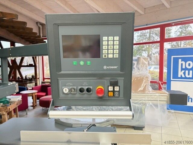 Formatkreissäge Altendorf F45 CNC rechts/links Variomotor