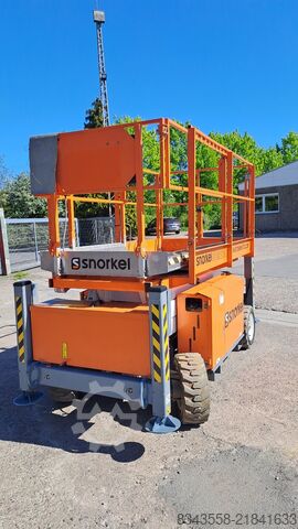 Scissor lift Snorkel S2255RT
