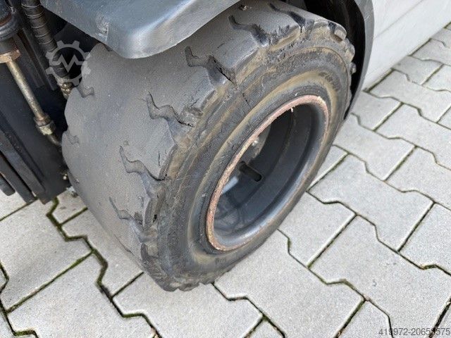 電動4輪フォークリフト Still RX60-20