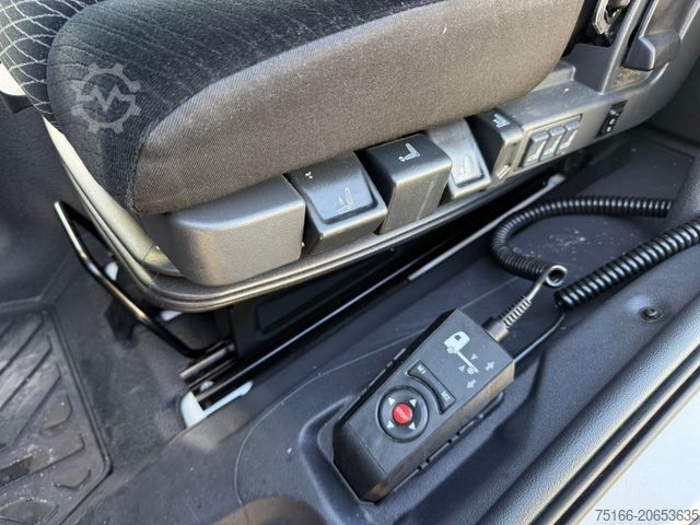 Skriňová dodávka MERCEDES-BENZ ATEGO 818 L Koffer 6,10 m LBW 1 to.*AHK*EURO 6E