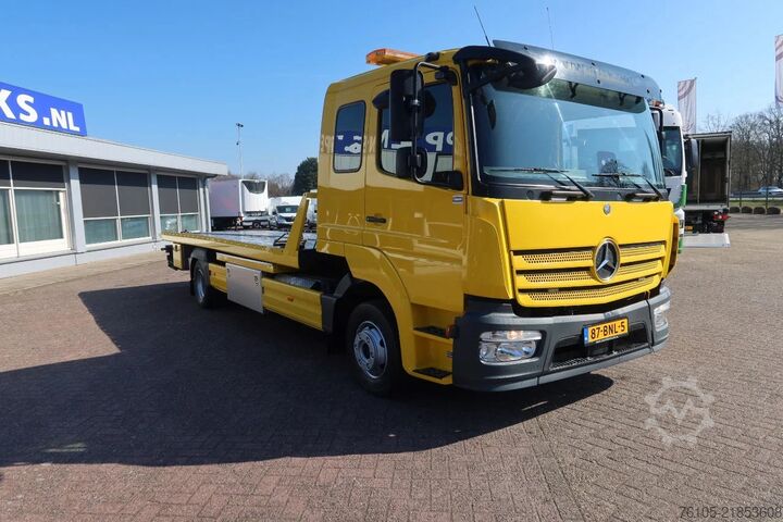 Autotransporter varevogn Mercedes-Benz Atego 1221 1221 L  Takel wagen 6 Persoons