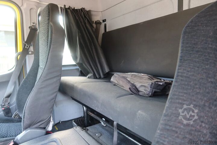Autotransporter varevogn Mercedes-Benz Atego 1221 1221 L  Takel wagen 6 Persoons