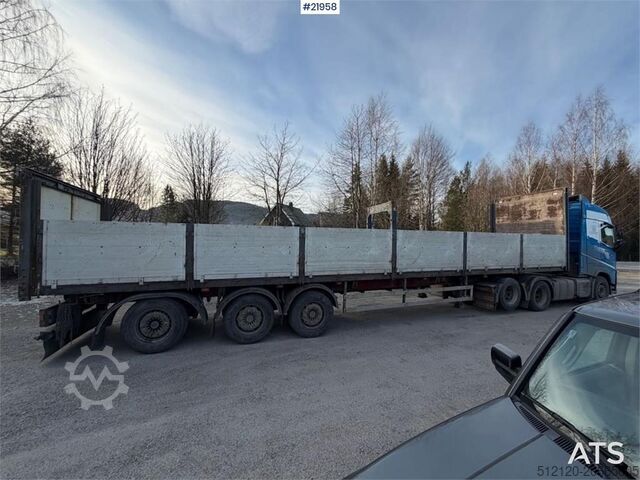 Trailer platform Tyllis L3 3-axle flatbed semi-trailer with side boards Re