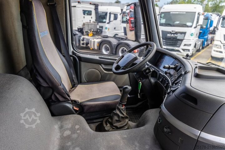 Máy trộn VOLVO FM12 380+MANUAL+BIG AXLES+LIEBHERR