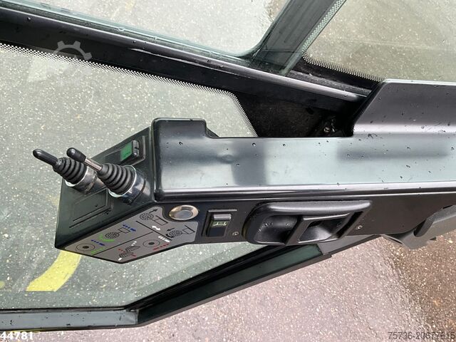 Kazi-Tani S.a.s. Kazi-Tani S.a.s. Kazi-Tani S.a.s.