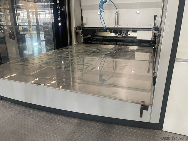 Бортовой высекальный пресс Heidelberg Dymatrix 106 CSB pro