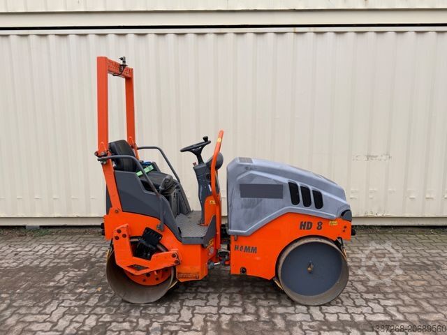 単一ドラムローラー HAMM HD8VV / 2016 BJ / 760 H / 1.580 KG