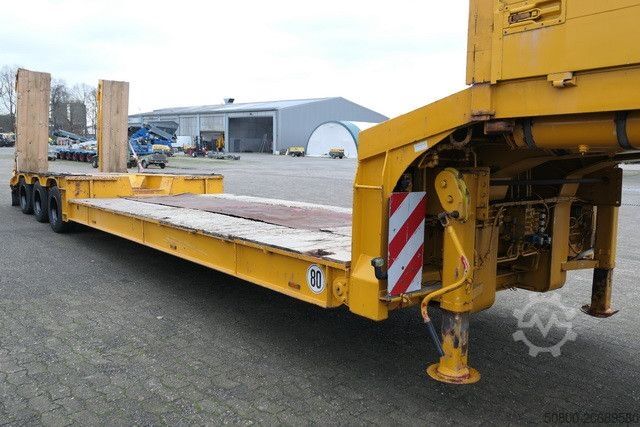 Низькорамний напівпричіп LANGENDORF SATH 30/34, Hydr. Rampen, Gelenkt, Tiefbett