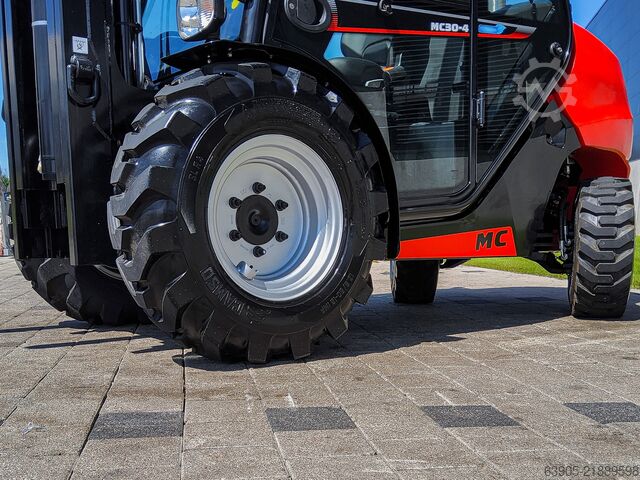 越野叉车 Manitou MC 30-4