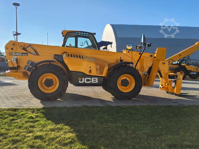 Teleskopiskais manipulators JCB 540-200