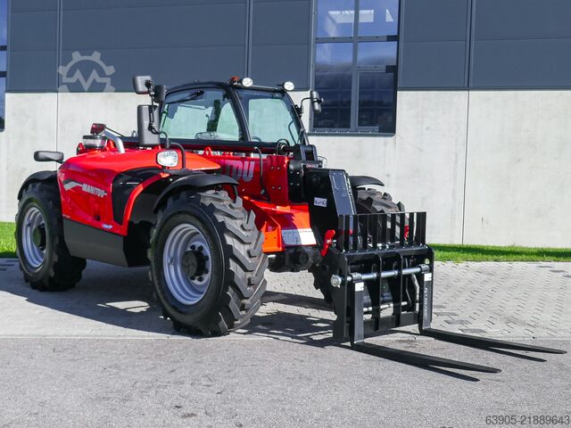 Teleskopický manipulátor Manitou MT 933 easy