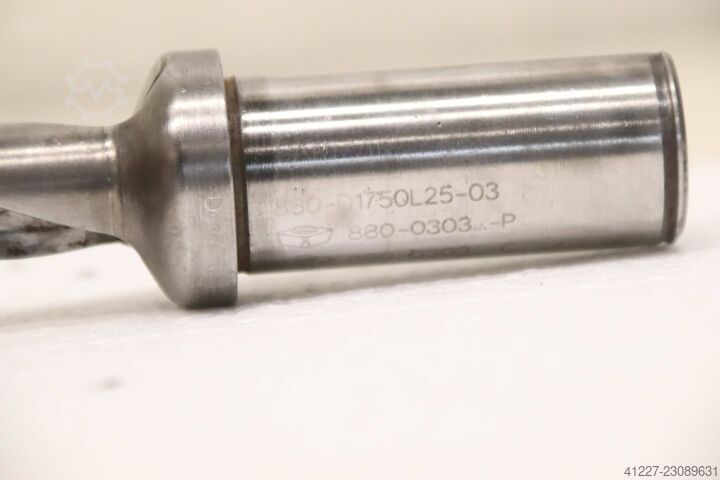  Sandvik Aufnahme Ø25 mm  880-D1750L25-03